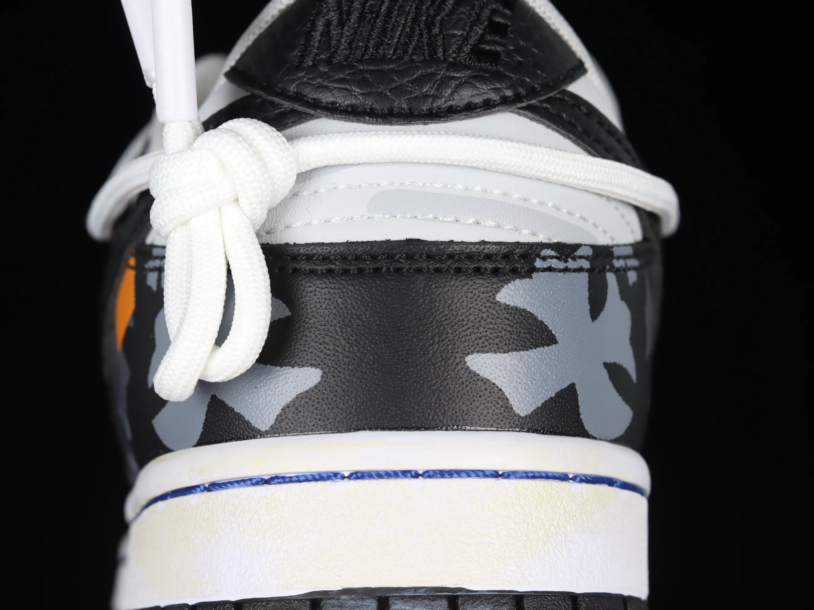 All categories Nk SB Dunk series Nk SB Dunk Low low-top sneakers F version Nk Dunk Low strap deconstruction SB smashed backboard fashion casual sneakers DD3363-002